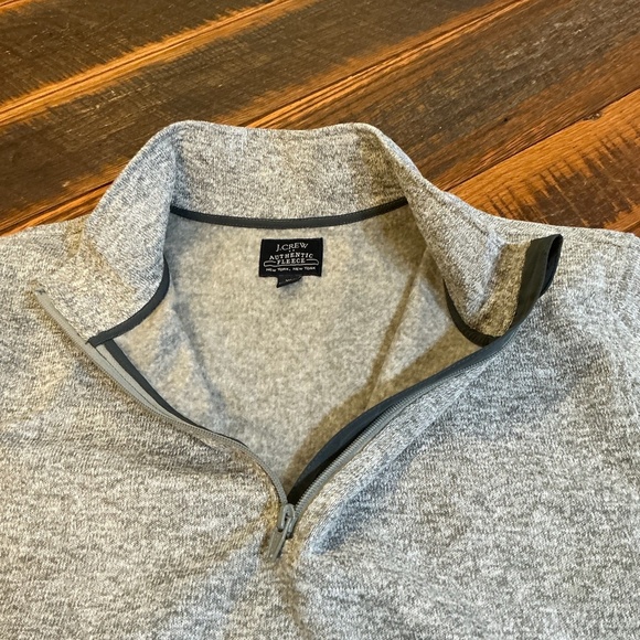 J.Crew Authentic Fleece Quarter Zip Pullover Gray Size XL - Picture 3 of 9